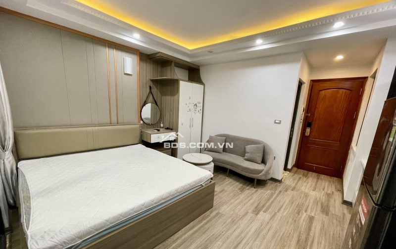 Cho thuê Căn hộ Apartmen tại ngõ 193 Trích Sài, Tây Hồ. Ngõ rộng ban công View hồ. Chỉ 6.5tr