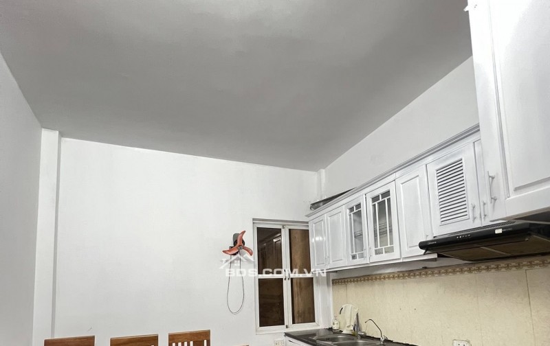 BÁN NHÀ TÂY HỒ - LẠC LONG QUÂN, GẦN HỒ TÂY, DT43m2, 5 tầng, MT4m, 5P. ngủ (Chỉ 8.5 tỷ)