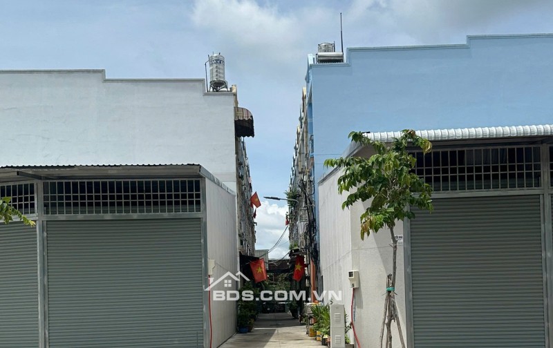 Cần bán nhà 1 trệt 2 lầu đường số 44 Trương Đình Hội P16 Q8