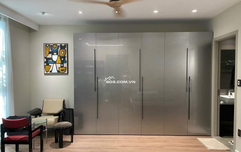 Vip!! Bán Nhà 5 Tầng Mặt Phố Quốc Tử Gíam, Cho Thuê 500 Triệu/Năm, 41m2, Gía 22,5 Tỷ.