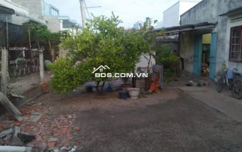 bán đất ( tặng kèm nhà Liên Hương) 221m2 , Tuy Phong