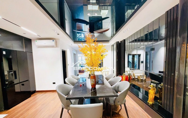 Nhà Đẹp Ô TÔ Vào Nhà, Lạc Trung, Hai Bà Trưng 70m, 8 tầng, mt 5.4m, giá 29.8 tỷ.