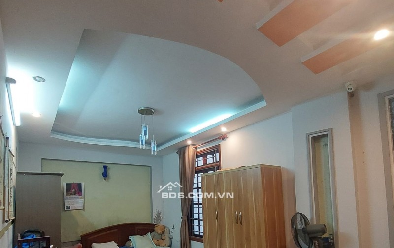 NHÀ NGUYỄN KHÁNH TOÀN – 106M² – 5 TẦNG – MT 10M – Ô TÔ TRÁNH – GẦN PHỐ