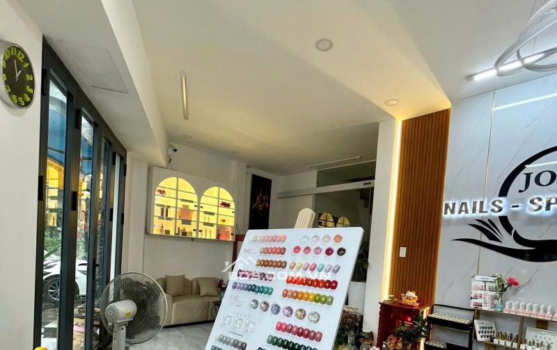 Sang tiệm Spa hoặc cho thuê, Spa Full đồ cao cấp vào là làm ngay