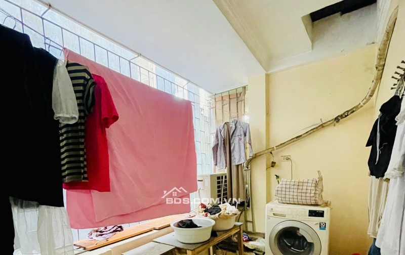 NHÀ PHÂN LÔ ĐƯỜNG CẦU GIẤY - NGÕ NÔNG -2 MẶT THOÁNG  30M2x5T MT5M - 8.25TỶ