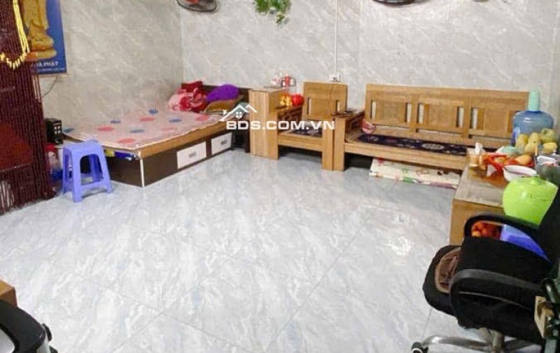 CC bán nhà bên chẵn phố Bạch Đằng, 45m2x 3 tầng, 4 ngủ, 25m ra mặt phố, 8.x tỷ
