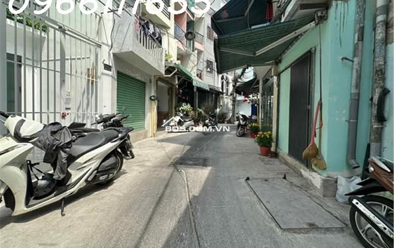 BÁN NHÀ CÁCH MẠNG THÁNG 8  - P10 - KHU VIP HIẾM Q3 - DT 43M2- HẺM 5.2M Ô TÔ THÔNG - 43M2. MT 158