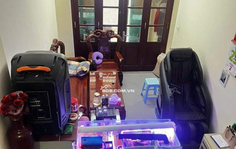 SIÊU PHẨM CẦU GIẤY - GẦN PHỐ - SAU QUY HOẠCH SÁT PHỐ .