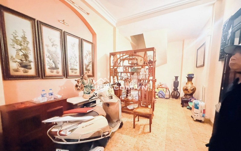 LÔ GÓC – 5 TẦNG – NGÕ THÔNG – KINH DOANH – GẦN PHỐ