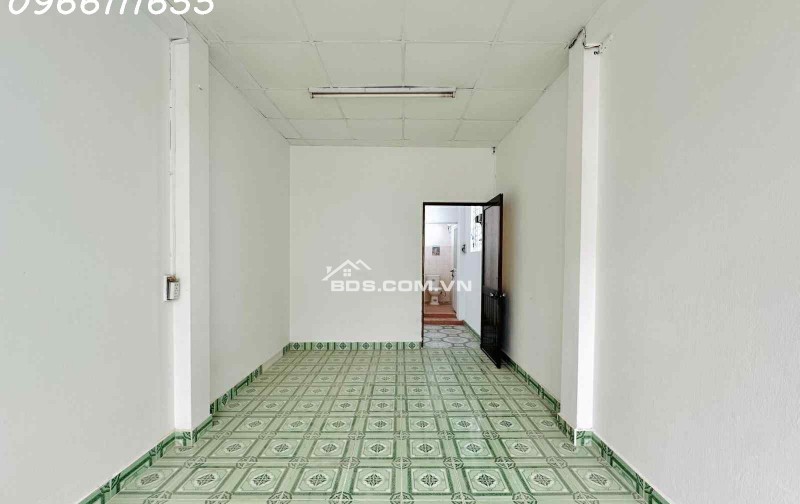 BÁN NHÀ CÁCH MẠNG THÁNG 8  - P10 - KHU VIP HIẾM Q3 - DT 43M2- HẺM 5.2M Ô TÔ THÔNG - 43M2. MT 158