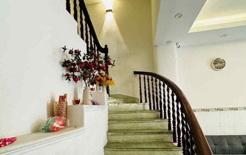 BÁN NHÀ NGUYỄN TRÃI- P.NGUYỄN CƯ TRINH - HẺM XE HƠI - 60M2 - 4 TẦNG MỚI ĐẸP - KHU HIẾM NHÀ BÁN - MT 161