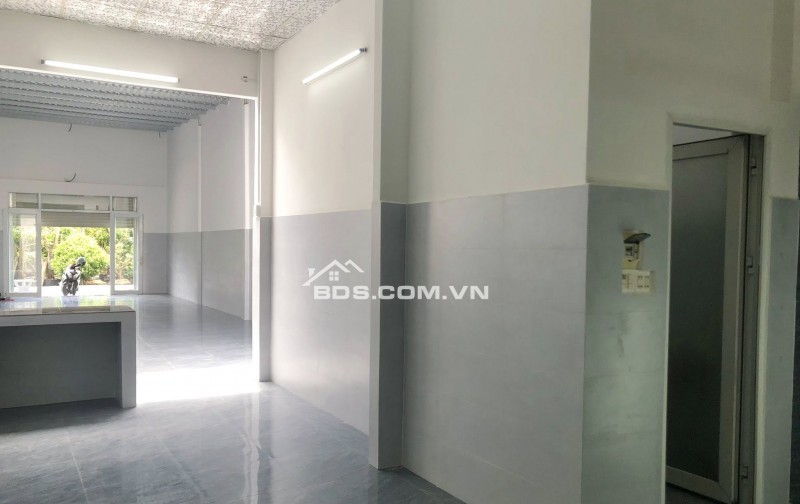 Nhà mới đẹp vị trí trung tâm Cái Răng, gần đại học Tây Đô, FPT, khu Hoàng Quân, khu An Phú