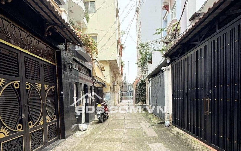 BÁN NHÀ PHẠM VĂN HAI- P.5 - HẺM Ô TÔ- SÁT MẶT TIỀN - GIÁP Q10 Q3 - NGANG HIẾM 5 x 19M (GẦN 100M2) - 4 TẦNG 5PN 5WC.MT 207