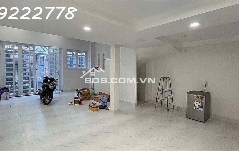 BÁN NHÀ ĐẶNG VĂN NGỮ- P10- XE HƠI NGỦ TRONG NHÀ - NGANG KHỦNG HƠN 5M - 1 XẸC THẲNG TẮP - CÁCH MẶT TIỀN 15M - 62M . MT 178