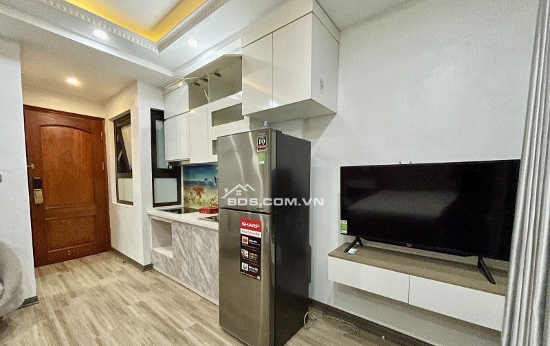 Cho thuê Căn hộ Apartmen tại ngõ 193 Trích Sài, Tây Hồ. Ngõ rộng ban công View hồ. Chỉ 6.5tr