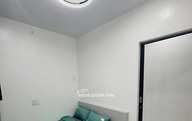 Nhà Đẹp Gần Phố, Phan Đình Giót, Thanh Xuân  80m, mt 4m, giá 4.85 tỷ.