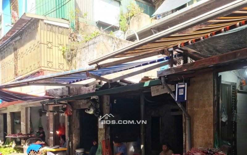 Bán Nhà Kinh Doanh, Mặt Phố Quỳnh Mai 42/98m,  tầng 1, mt 4.4m, giá 10,5 tỷ.