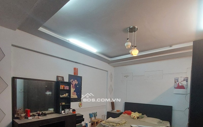 NHÀ NGUYỄN KHÁNH TOÀN – 106M² – 5 TẦNG – MT 10M – Ô TÔ TRÁNH – GẦN PHỐ