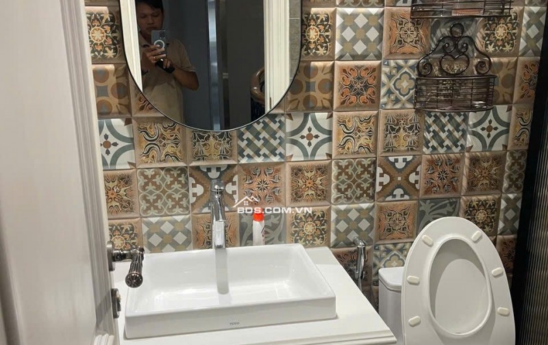 Bán Nhà 4 tầng có thang máy siêu đẹp ngay Nguyễn Xiển TP Thủ Đức