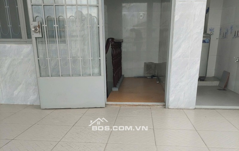 Bán nhà mặt tiền kinh doanh 5 tầng Lý Thường Kiệt Tân Bình, 4.2x11m giá 14.9 tỷ TL