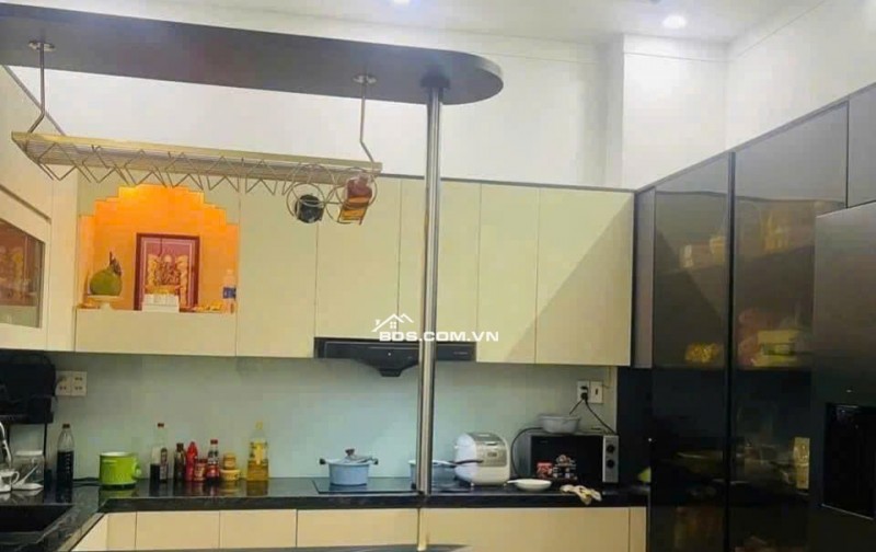 NHÀ ĐÚNG 1.85 TỶ TẶNG NỘI THẤT THANH TOÁN 500 TRIỆU VÀO Ở NGAY.