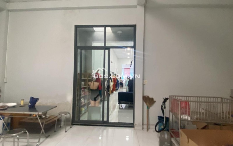 Bán nhà góc 2 mặt tiền Phan Văn Hớn gần Trường Chinh, DT210m2, nở hậu
