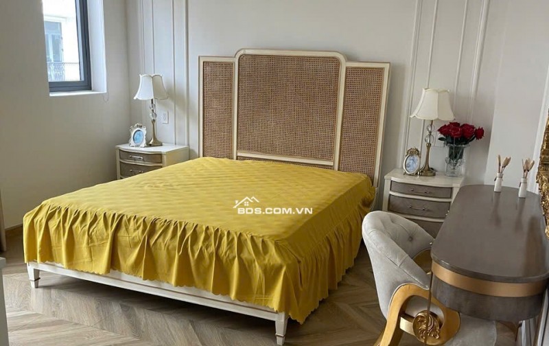 Bán Nhà 4 tầng có thang máy siêu đẹp ngay Nguyễn Xiển TP Thủ Đức