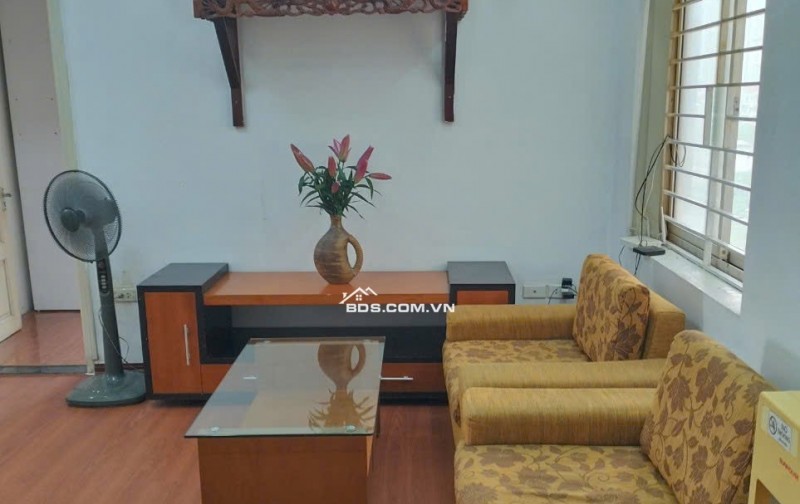 Chính chủ cho thuê căn hộ 503 nhà e3a, số 7 Vũ Phạm Hàm, Yên Hoà, Cầu Giấy, Hà Nội