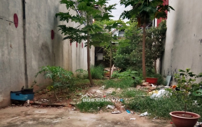 Bán Đất, Ngõ Ô TÔ, Thuận Thành, Bắc Ninh 99m, mt 5.2m, giá 5.2 tỷ.