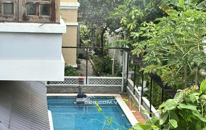 Bán Gấp Biệt Thự Nam Phú – Q7 – View Công Viên – Khu Compuond Khép Kín - Hồ Bơi Riêng