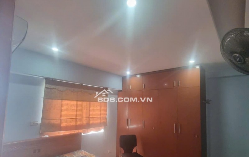 Chính chủ cho thuê căn góc 95m2 tòa HUD3 khu đô thị Linh Đàm, Hoàng Mai, Hà Nội