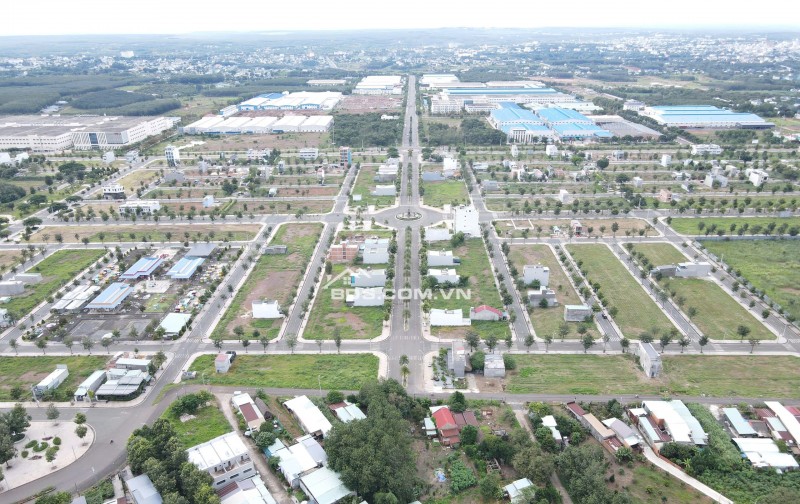 Nhà và đất tại Khu Dự án Cát Tường Phú Hưng