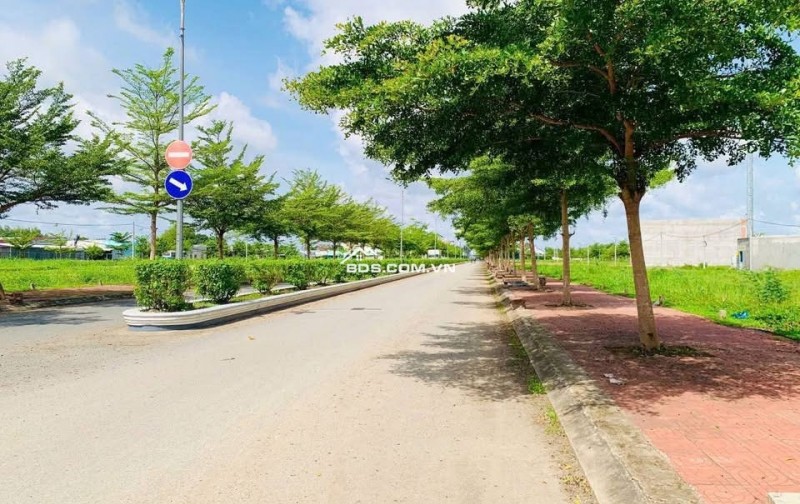 Bán đất nền dự án Vạn Phát Velora +100,8m2 + mặt tiền lộ giới 12m