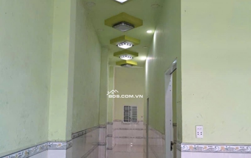Cần Bán Nhà Mặt Tiền Bến Lức Long An