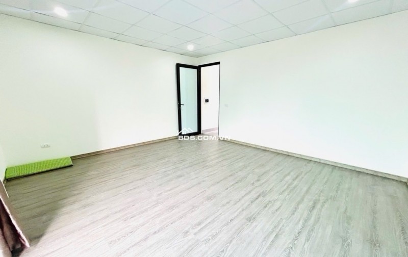 NHÀ ĐẸP VỊ TRÍ THUẬN LỢI TẠI NGỌC HỒI HOÀNG LIỆT CHỈ ĐẦU 13 TỶ