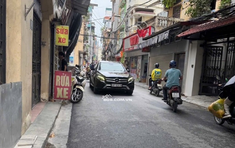 15,6 tỉ sở hữu siêu phẩm Lê Trọng Tấn, phân lô bộ đội hàng không