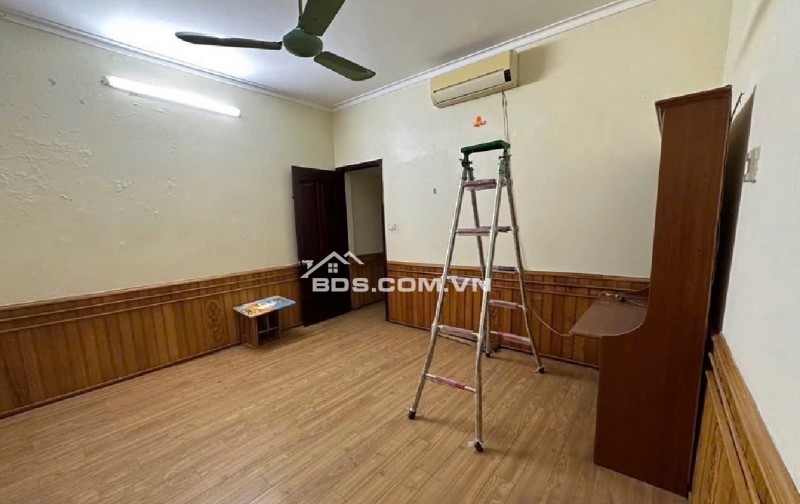 11,5 tỷ. Rẻ nhất khu vực. 48.9m cách ô tối 10m