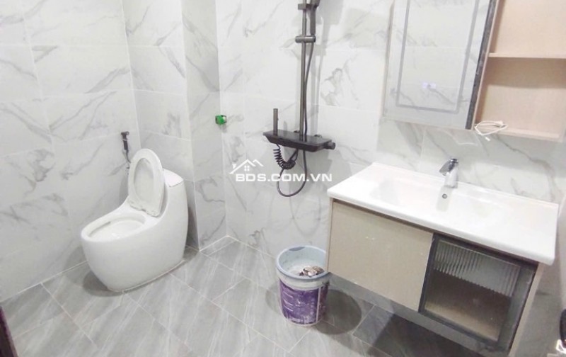 NHÀ ĐẸP – NHÂN HÒA, SẴN VỀ Ở NGAY 31M2 - 5 Tầng - 8 Tỷ hơn