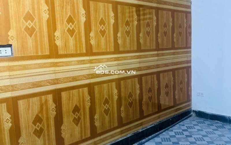 Bán căn nhà Trần Cung, Giá tốt- ở ngay, 33m², 4,6 tỷ