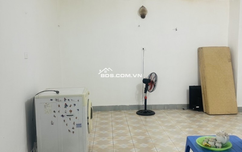 Bán căn nhà Trần Cung, Giá tốt- ở ngay, 33m², 4,6 tỷ