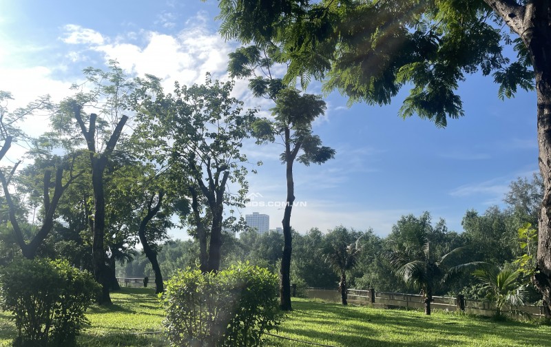 BÁN NHÀ MẶT TIỀN VIEW SÔNG KDC TÂN PHONG QUẬN 7 – SIÊU PHẨM KINH DOANH, 5 TẦNG ĐÚC BTCT