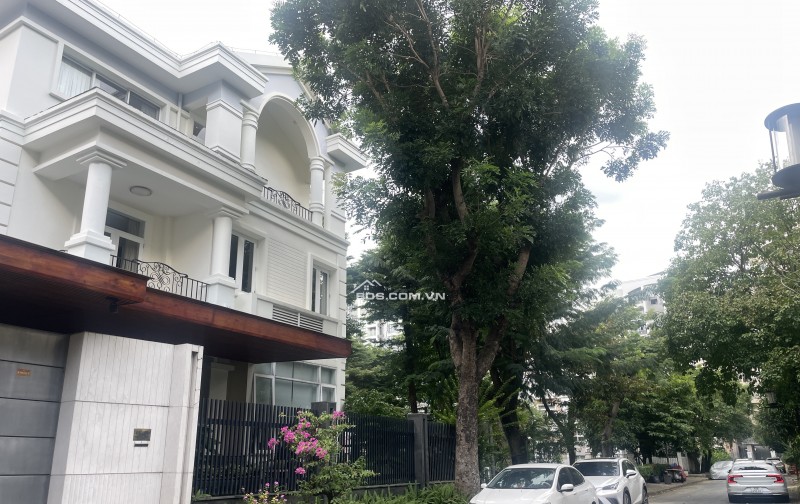 BÁN BIỆT THỰ ĐẸP – KHU MỸ VĂN 2 PHÚ MỸ HƯNG – KHÔNG GIAN SỐNG ĐẲNG CẤP – VIEW CÔNG VIÊN CỰC CHILL