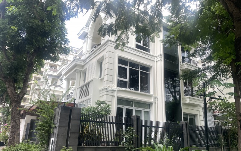 BÁN BIỆT THỰ ĐẸP – KHU MỸ VĂN 2 PHÚ MỸ HƯNG – KHÔNG GIAN SỐNG ĐẲNG CẤP – VIEW CÔNG VIÊN CỰC CHILL