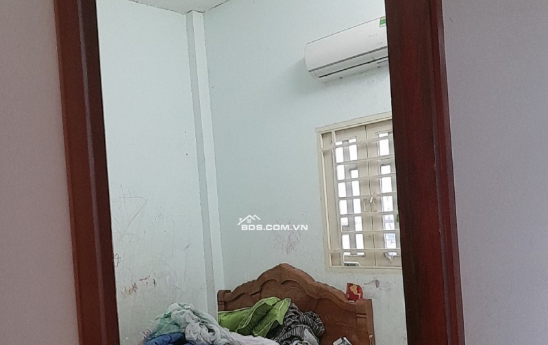 Nhà Ấp Tiền Lân - Xã Bà Điểm, Hóc Môn  Giá: 4.75 tỷ  DT: 82.5m² (5×17m), 2 tầng, BTCT  2PN, 2WC