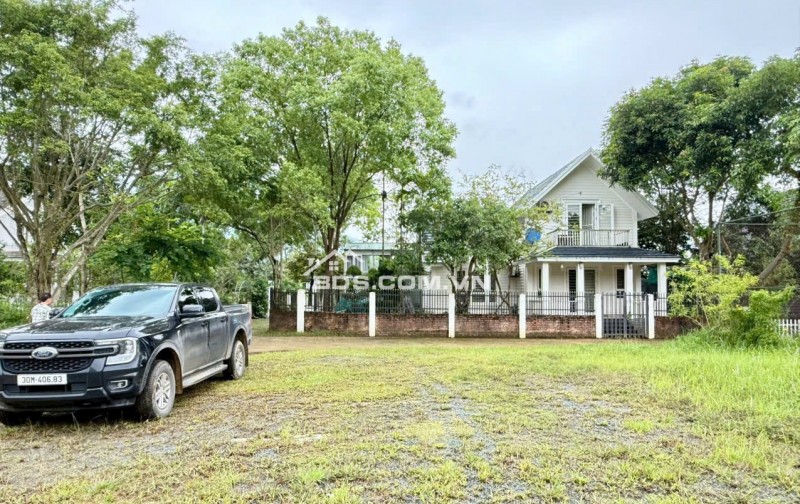 Bán gấp biệt thự 863m2 tại Yên Bài cách trung tâm Hà Nội 40 phút giá rẻ. MTG