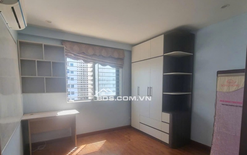 Chính chủ cho thuê căn góc 95m2 tòa HUD3 khu đô thị Linh Đàm, Hoàng Mai, Hà Nội