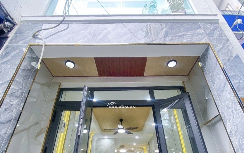 Bán nhà HXH Ni Sư Huỳnh Liên, phường 10, Tân Bình - 3 tầng - 32m2 (3.1m x 11m) giá 4,35 tỷ TL