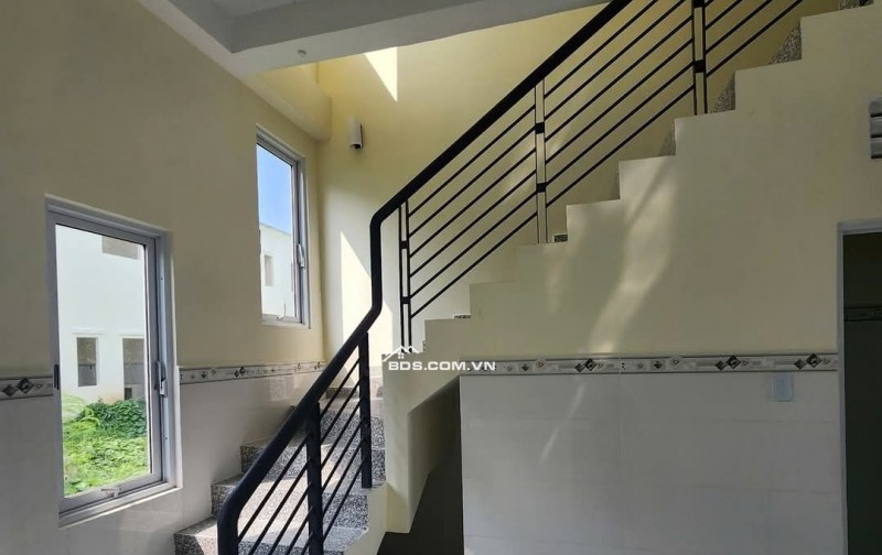 •	 Căn nhà mơ ước cho gia đình trẻ – giá chỉ từ 299 triệu tại trung tâm Trà Vinh!