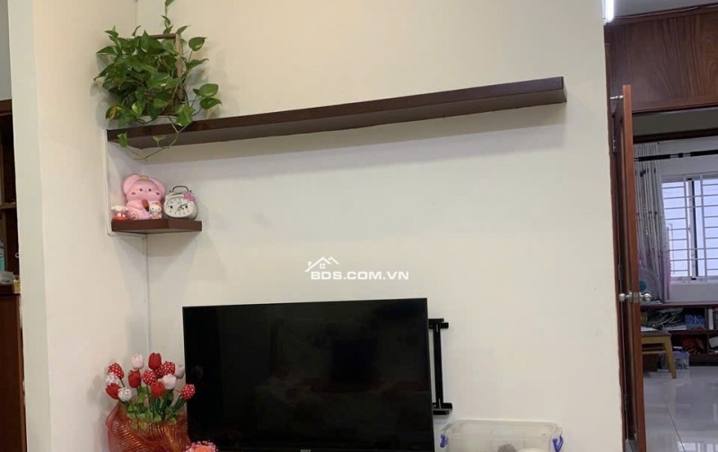 Chung cư Screc, Trường Sa, Quận 3: 2p ngủ, 2wc, nội thất mới, 12tr/th, 80m2.