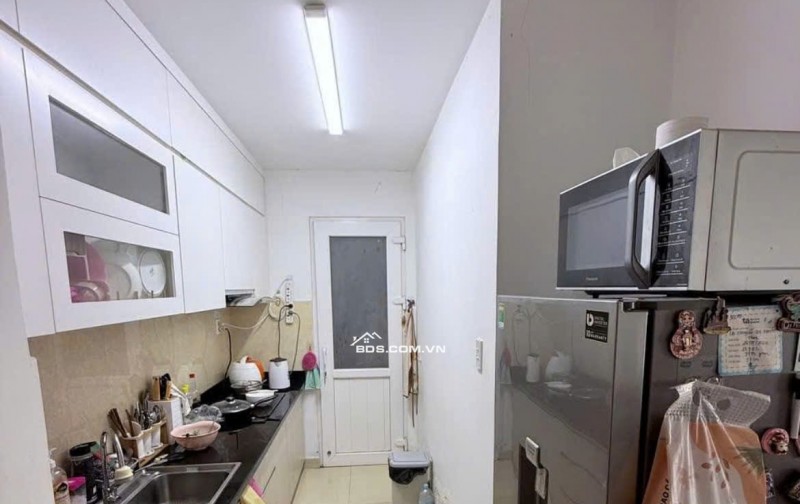 13tr/th, 83m2, Nội thất, 2PN, 2WC, Trường Sa, Q3, C/C Screc. Căn góc.